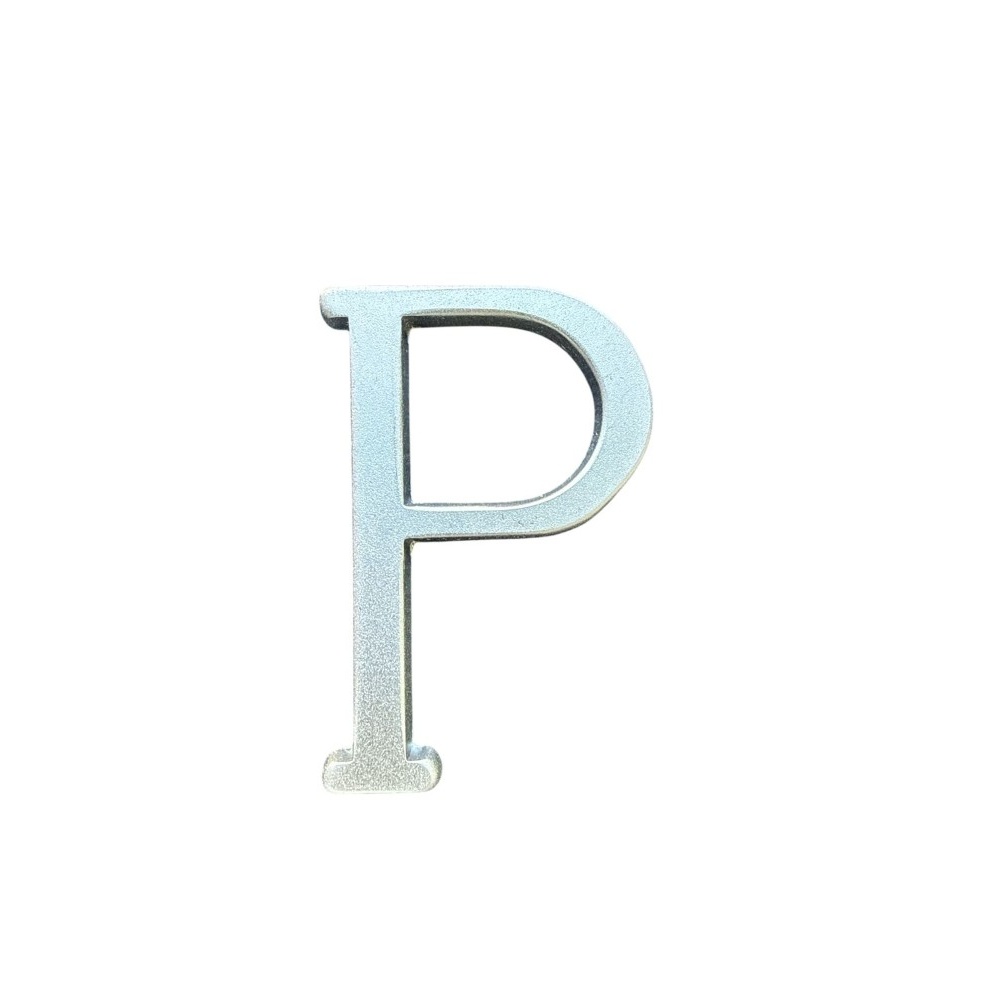 Letra P 7 cms Cromo Satin 2