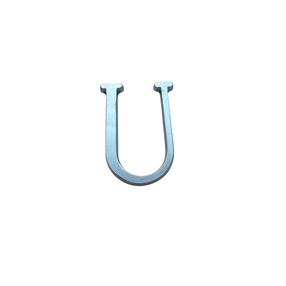 Letra U 7 cms Cromo Satin