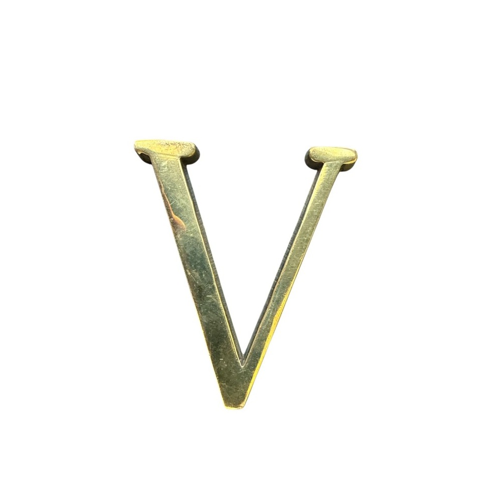 Letra V 7 Cms Bce Pulido