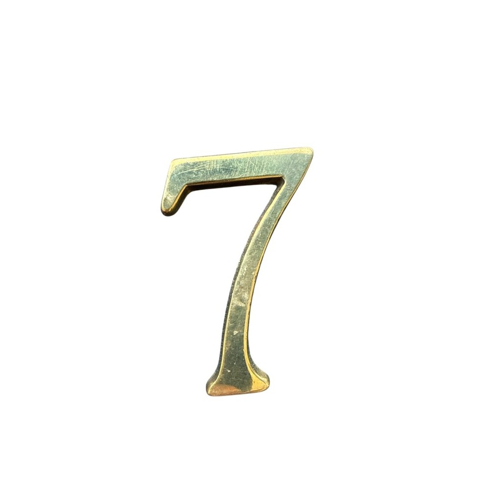 Numero 7 15cms  Bronce  Pulido